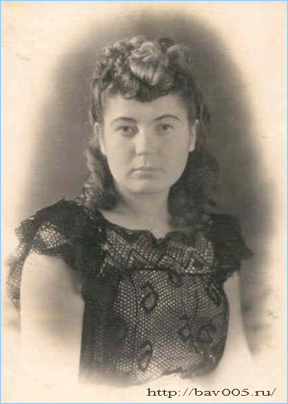 Илюхина Мария Ивановна. Тула, 1945 год: https://bav005.narod.ru/